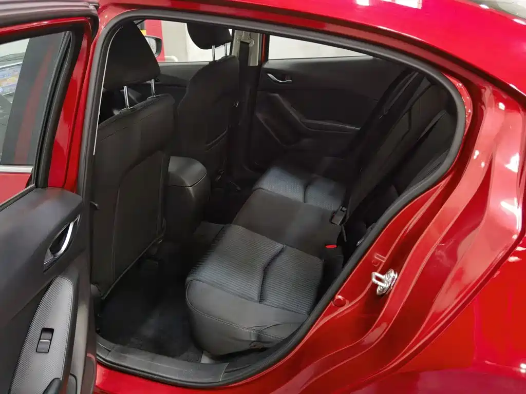 Mazda 3 Axela — миниатюра 15