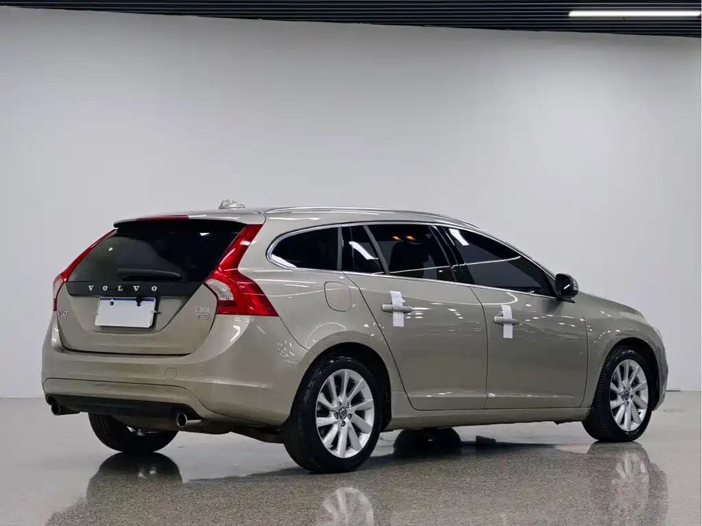 Volvo V60 2014 T5