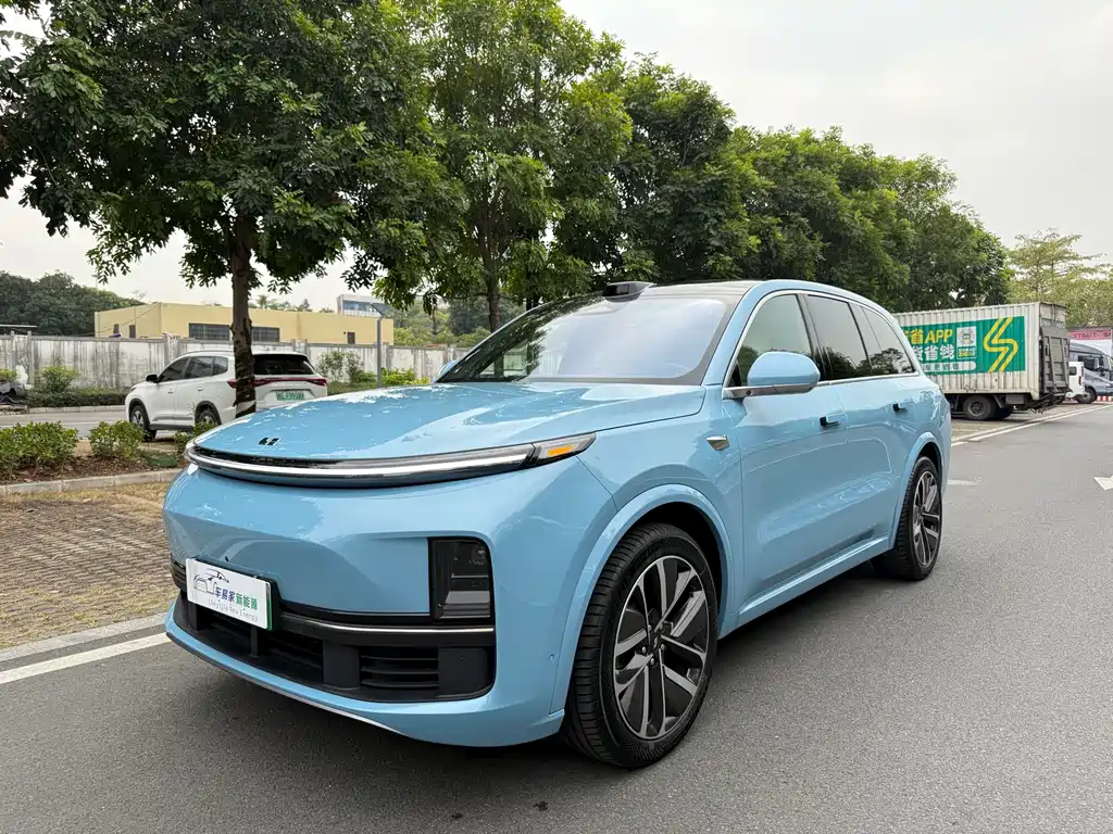 Li Auto IDEAL L8