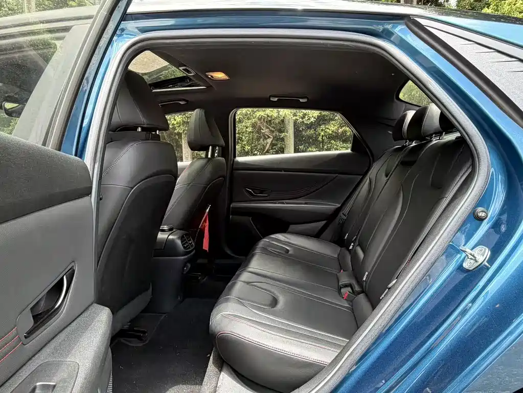 Hyundai Elantra 2021 240TGDi DCT TOP Flagship