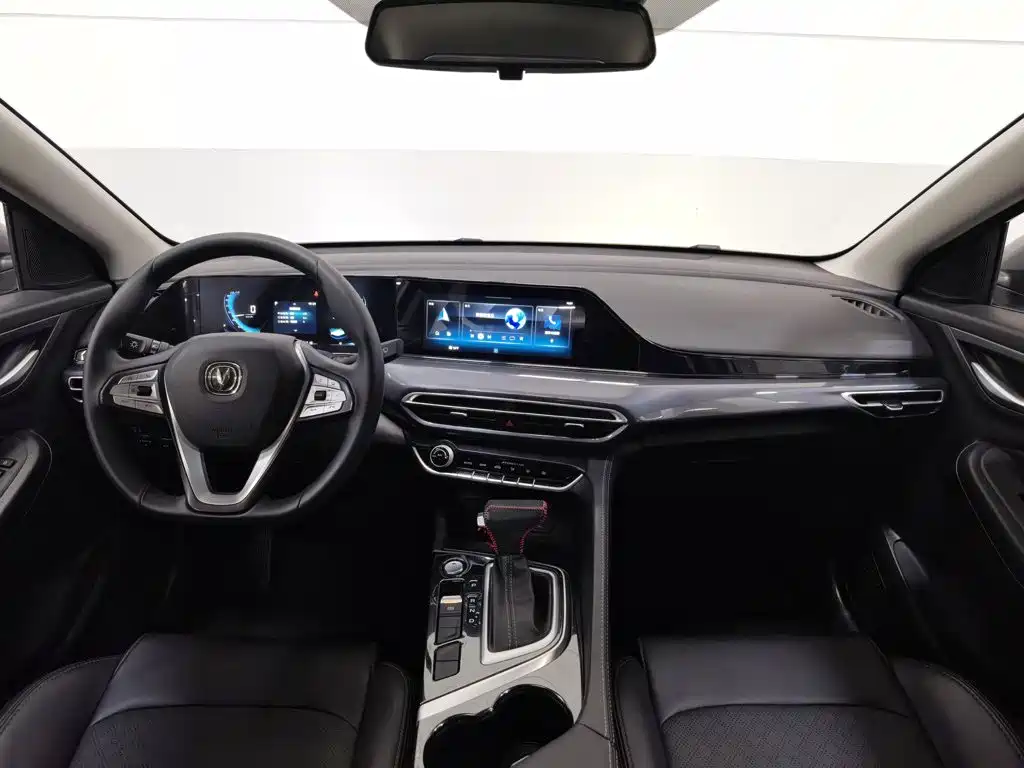 Changan Eado — миниатюра 5