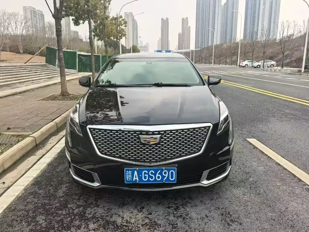 Cadillac XTS 28T Tech Type, фото 2