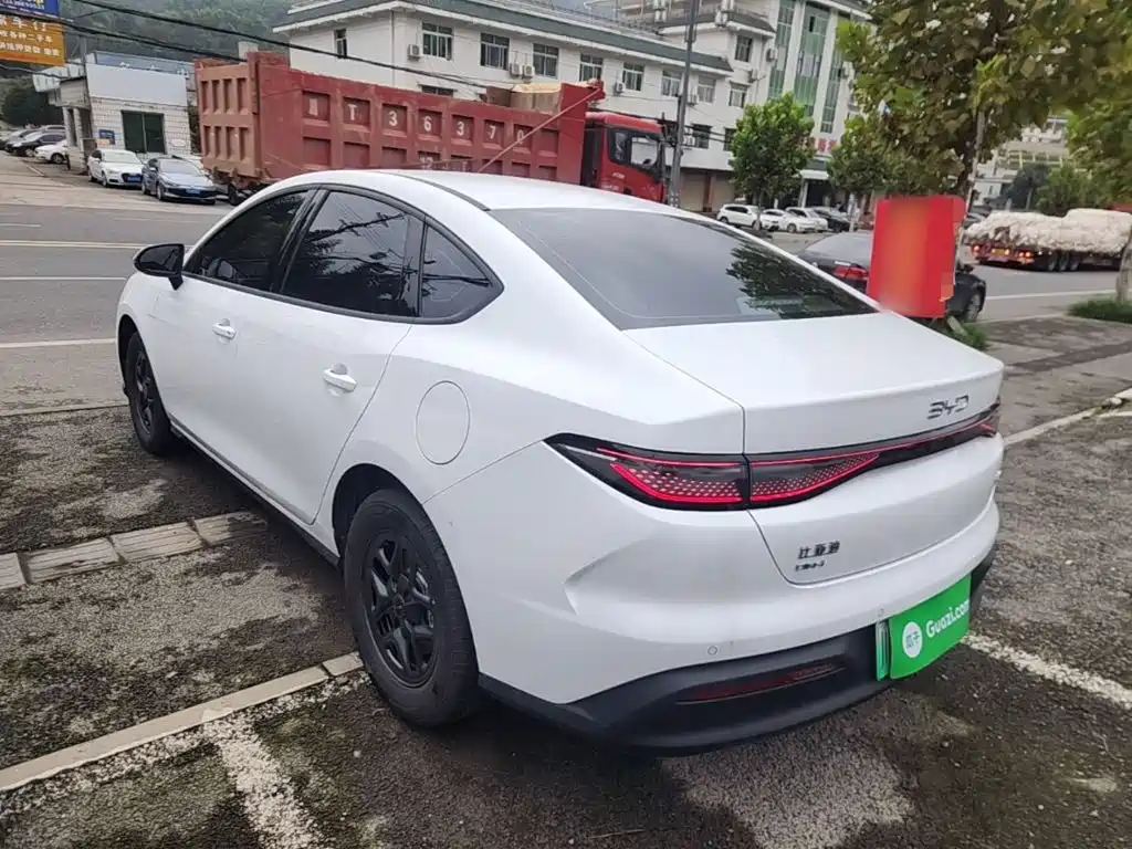 BYD Seal 05 DM-i — миниатюра 5