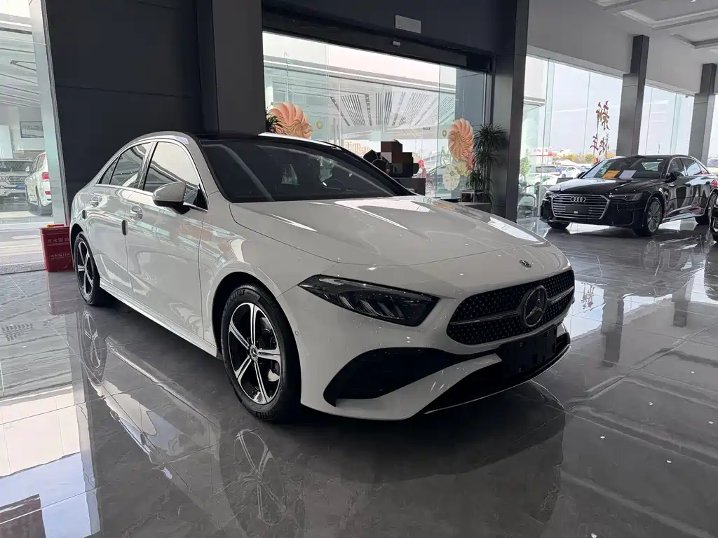MERCEDES-BENZ A CLASS