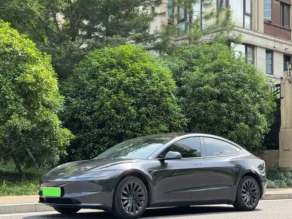 Tesla Model 3 2023 RWD Drive Dynamic Edition