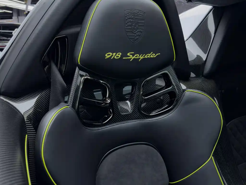 Porsche 918 Spyder — миниатюра 26