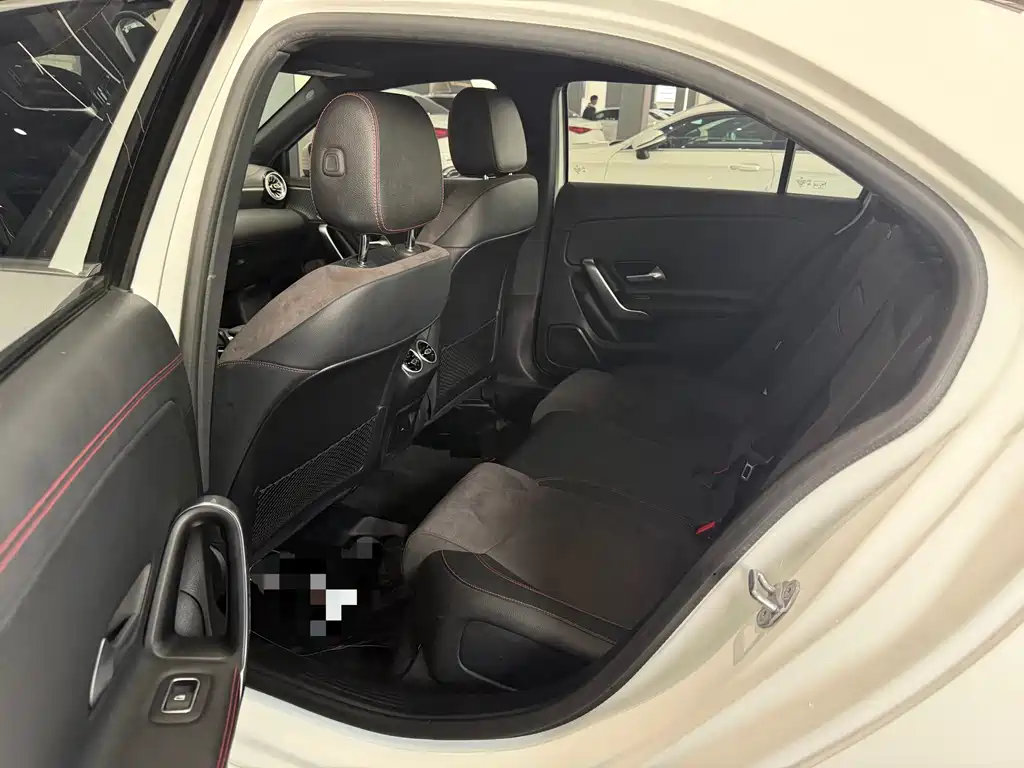 MERCEDES-BENZ A CLASS