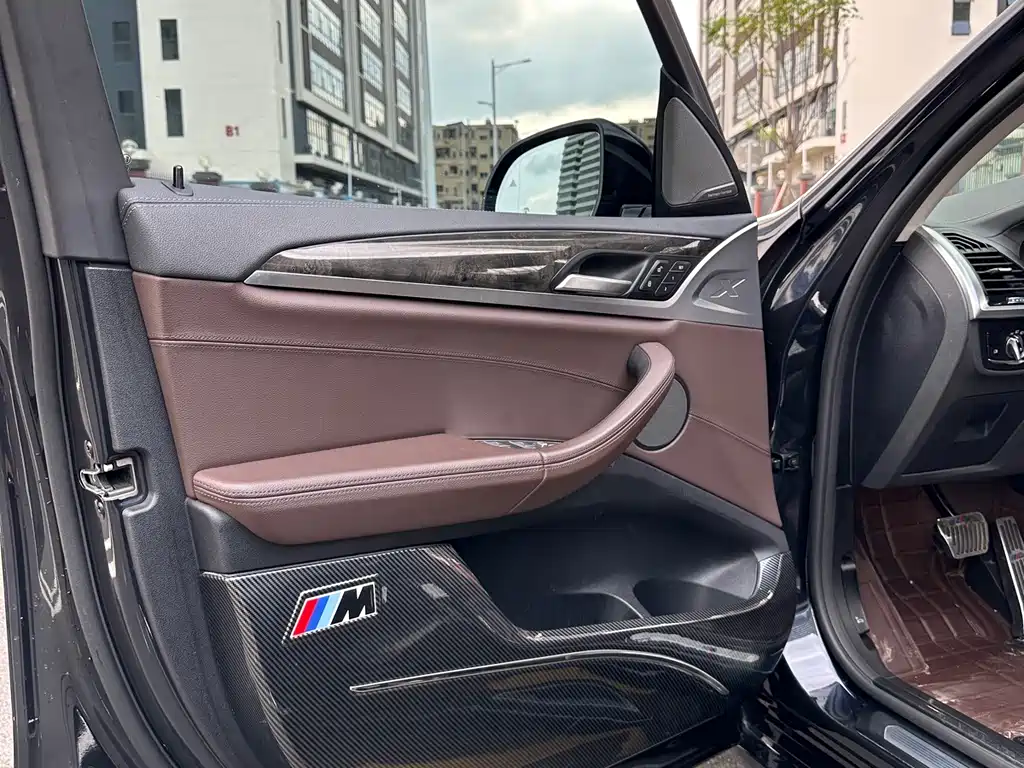 BMW X3 — миниатюра 18
