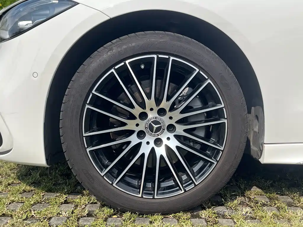 Mercedes-Benz C-Class — миниатюра 19