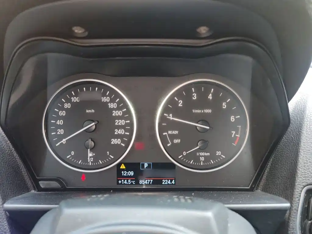 BMW 2 Series 2 2015 220i Lead