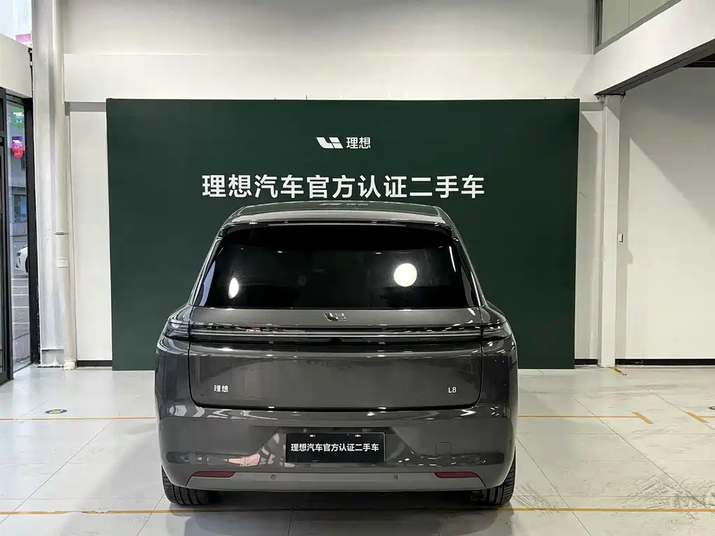 Li Auto L8 2025 Ultra