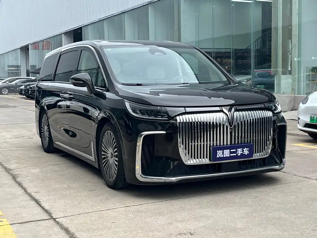 LANTU AUTOMOBILE LANTU DREAMER