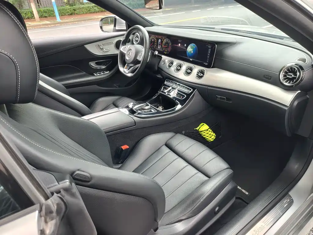 Mercedes-Benz E-Class (Import) — миниатюра 5