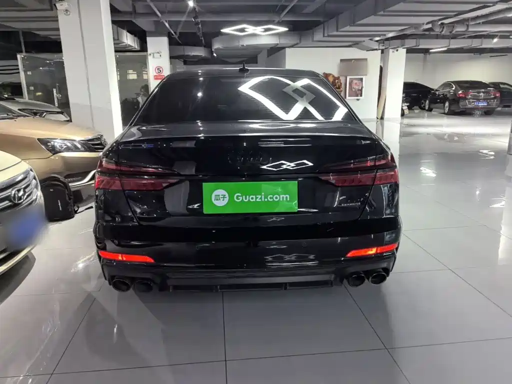 Audi A6L — миниатюра 6