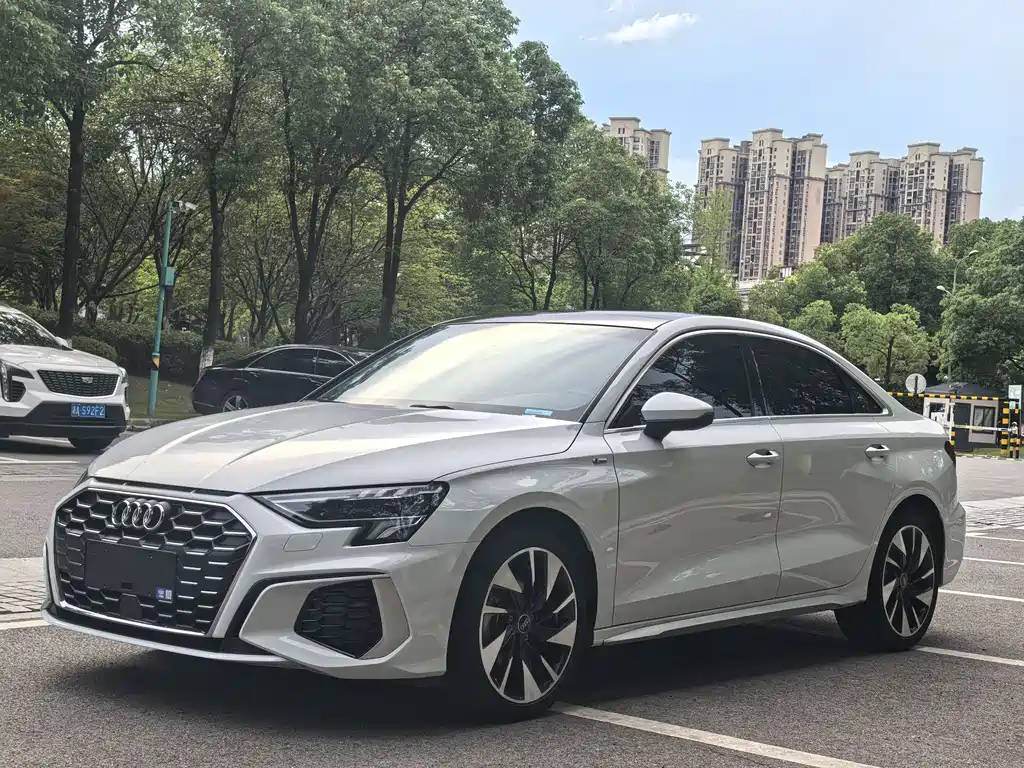 Audi A3 2023 A3L Limousine 35 TFSI Fashion Sport