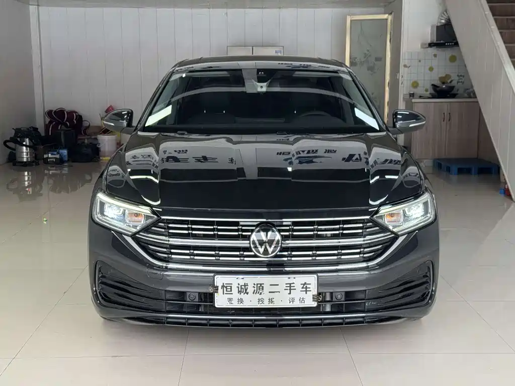 Volkswagen Sagitar — миниатюра 3