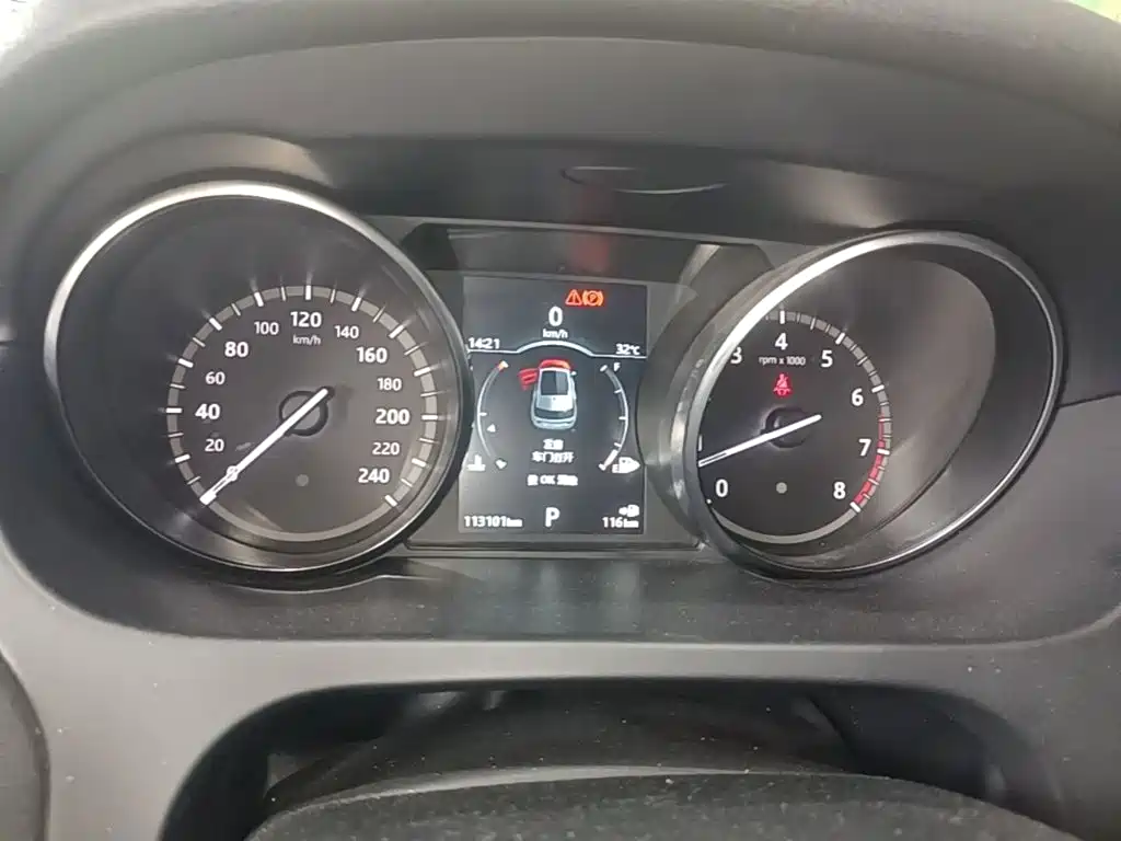 Land Rover Discovery Sport — миниатюра 12