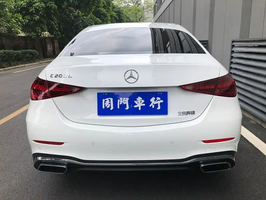 Mercedes-Benz C-Class — миниатюра 14