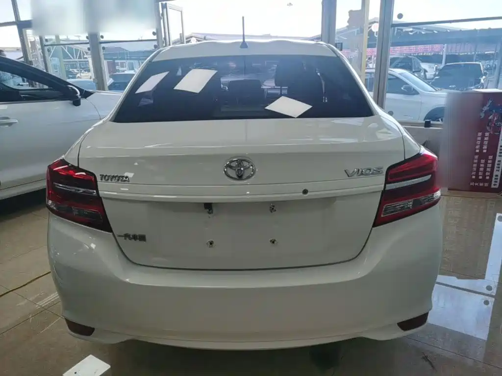 Toyota Vios — миниатюра 6