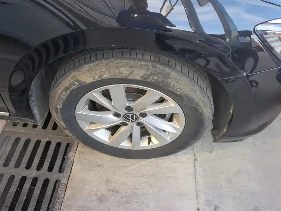 Volkswagen Passat — миниатюра 6