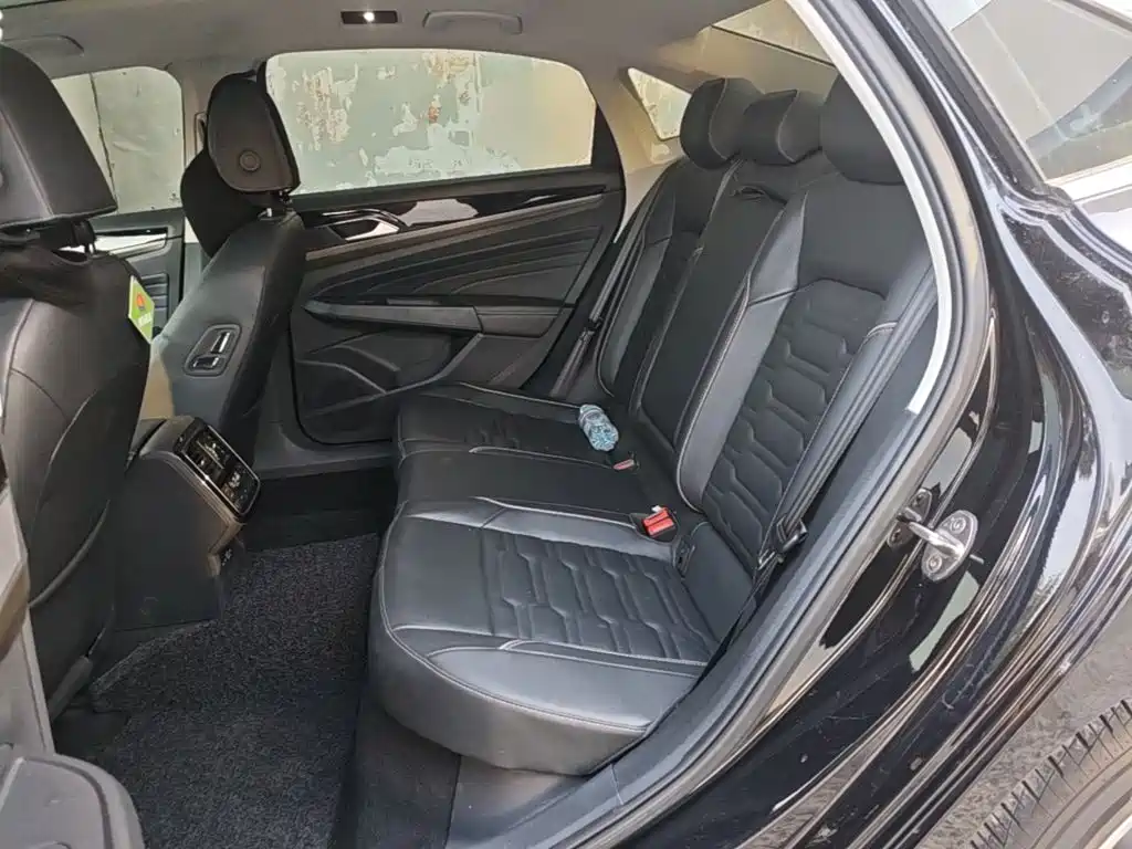 Volkswagen Passat — миниатюра 17