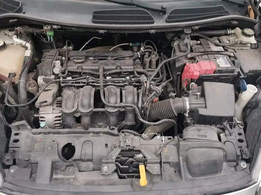 Ford Fiesta 2013 1.5L MT Fashion