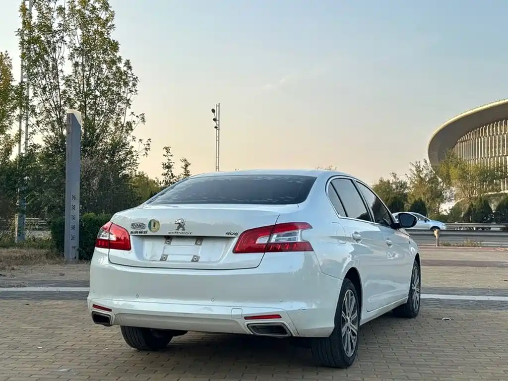 Peugeot 408 — миниатюра 4