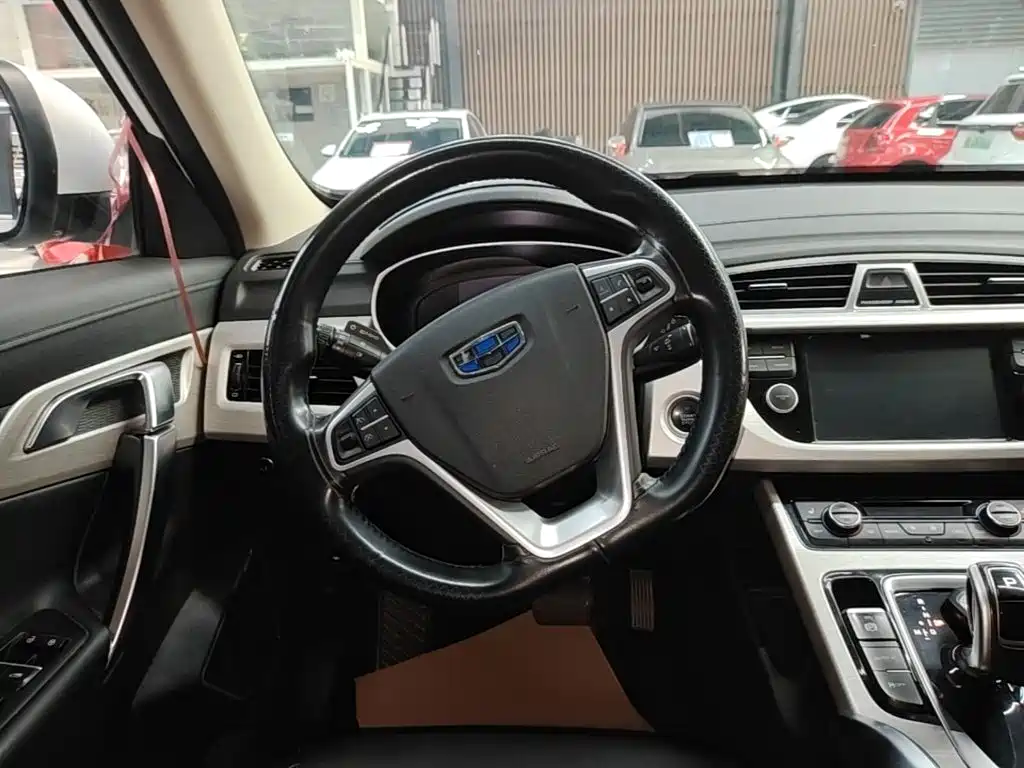 Geely Boyue — миниатюра 11