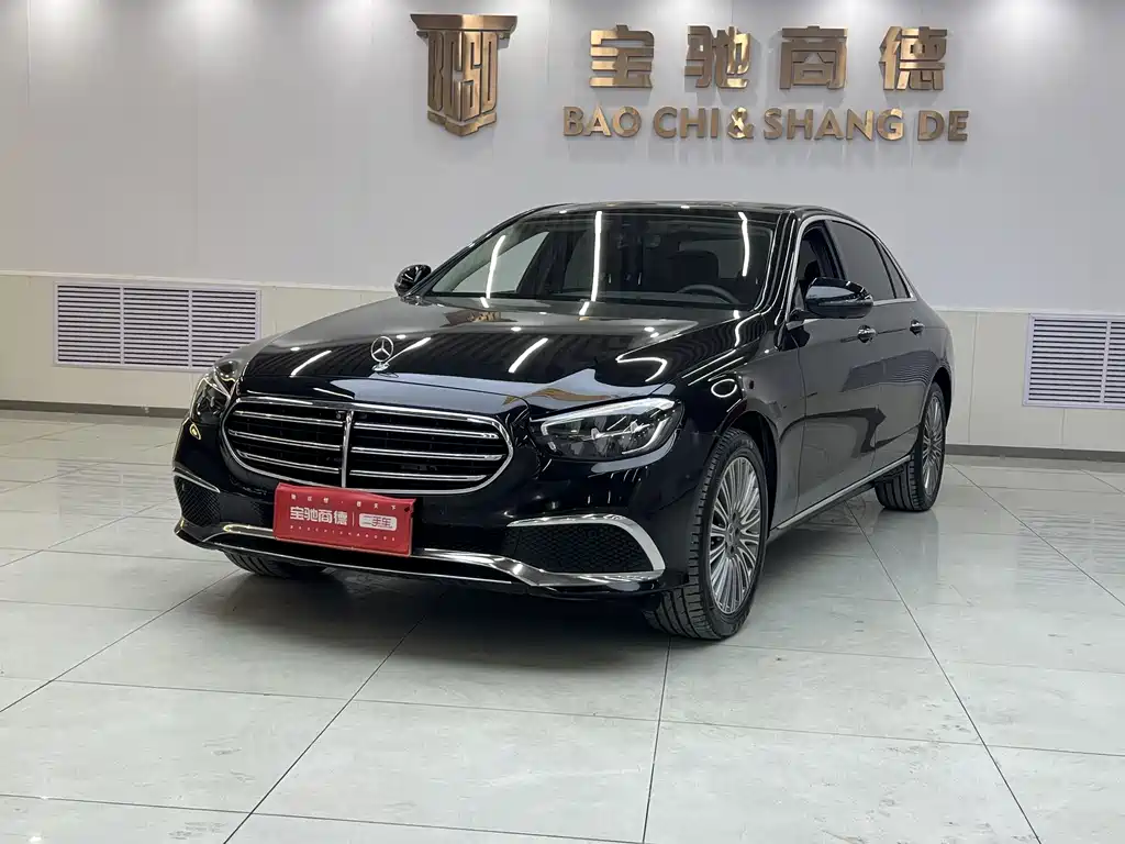 Mercedes-Benz E-Class 2023