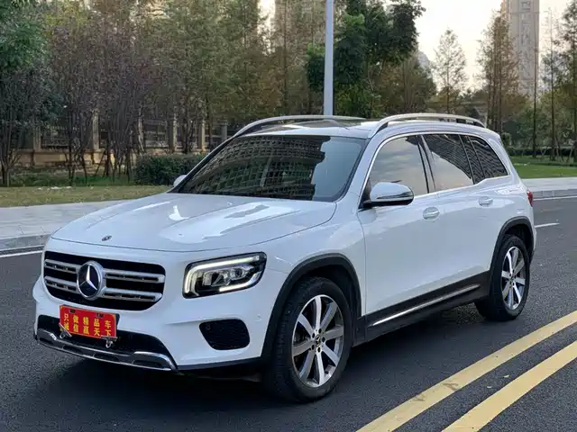 MERCEDES-BENZ GLB 2020
