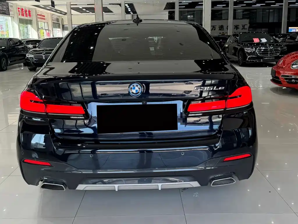 BMW 5 Series 5 2022 535Le M Sport