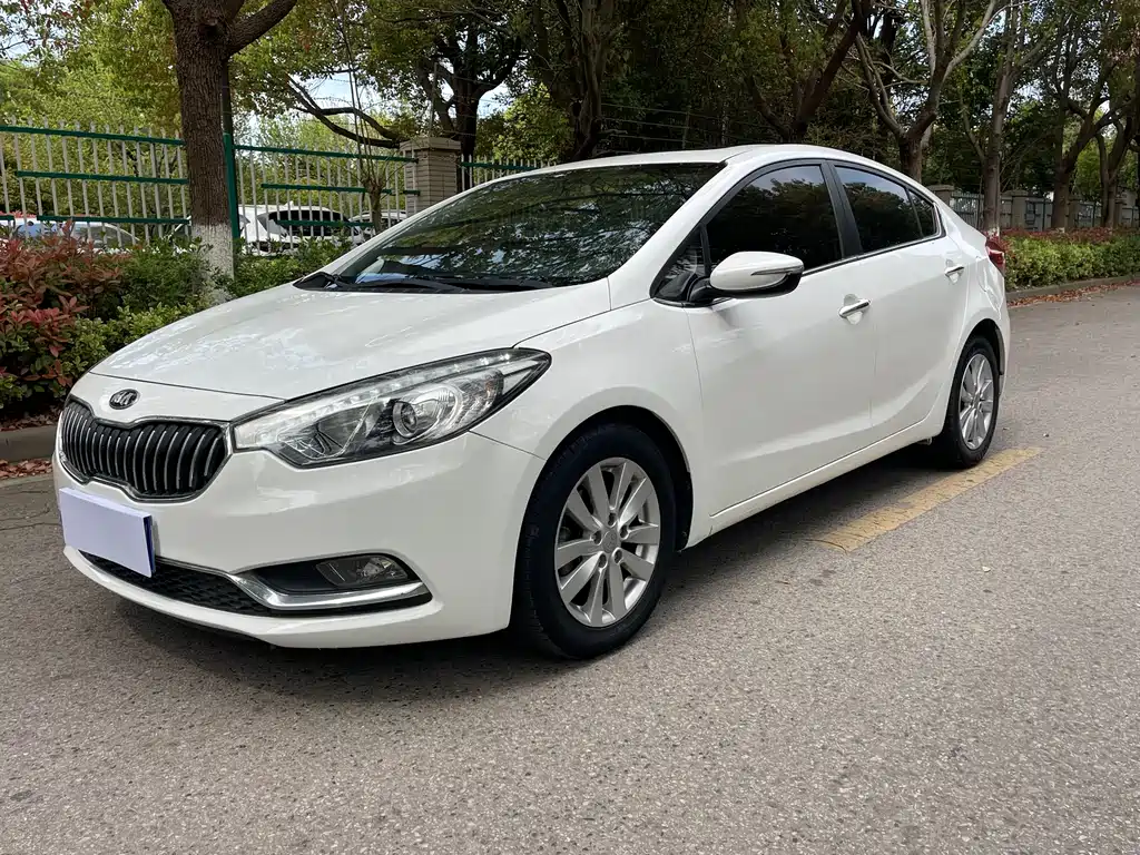 Kia K3 2013