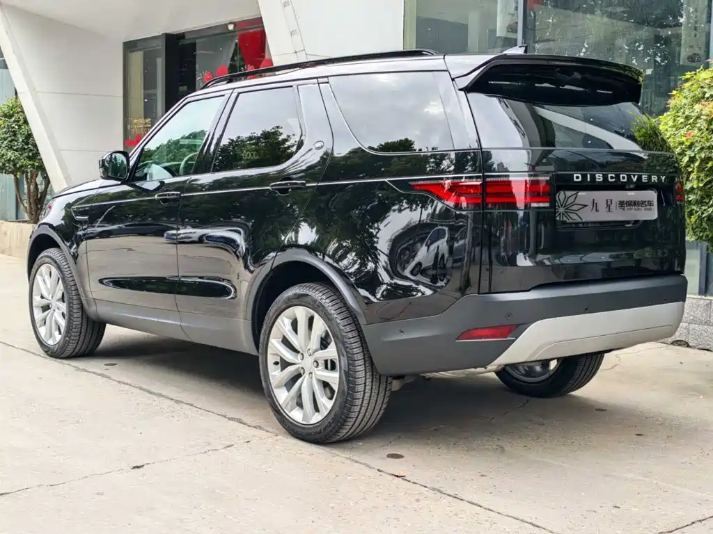 Land Rover Discovery — миниатюра 3