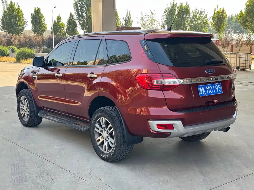 Ford Everest — миниатюра 9