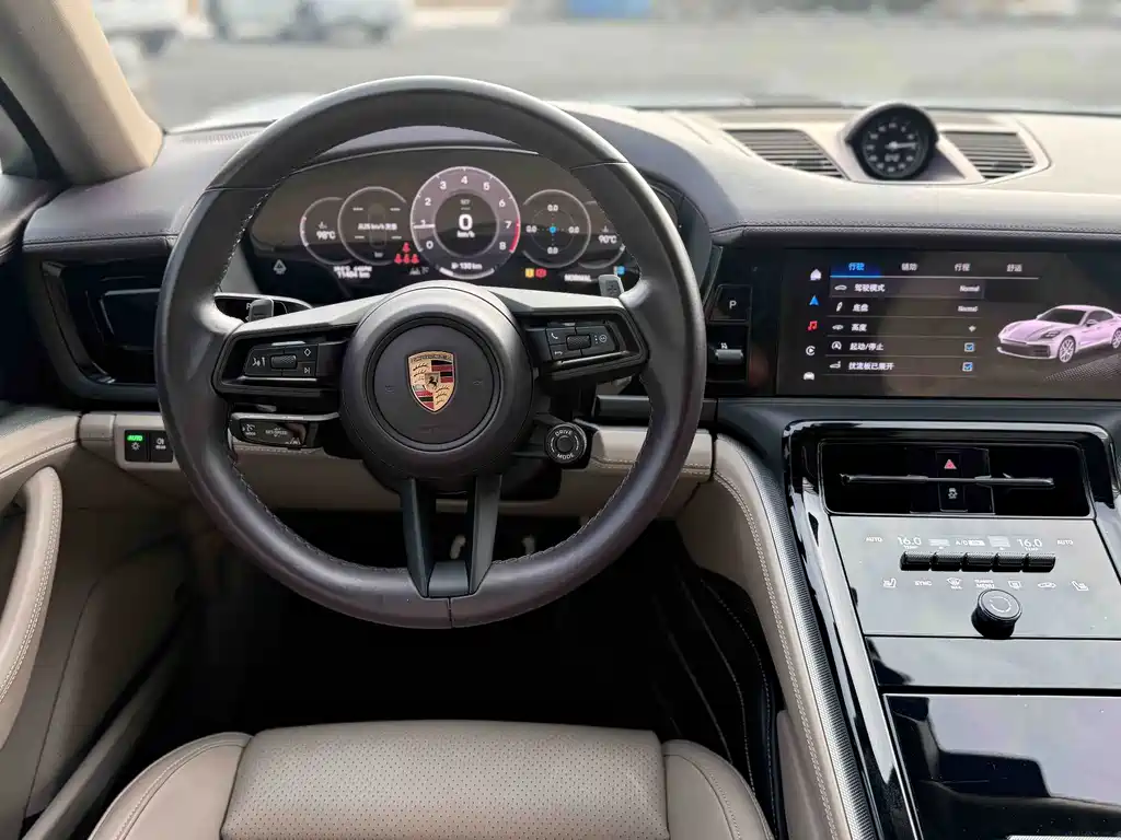 Porsche Panamera — миниатюра 12