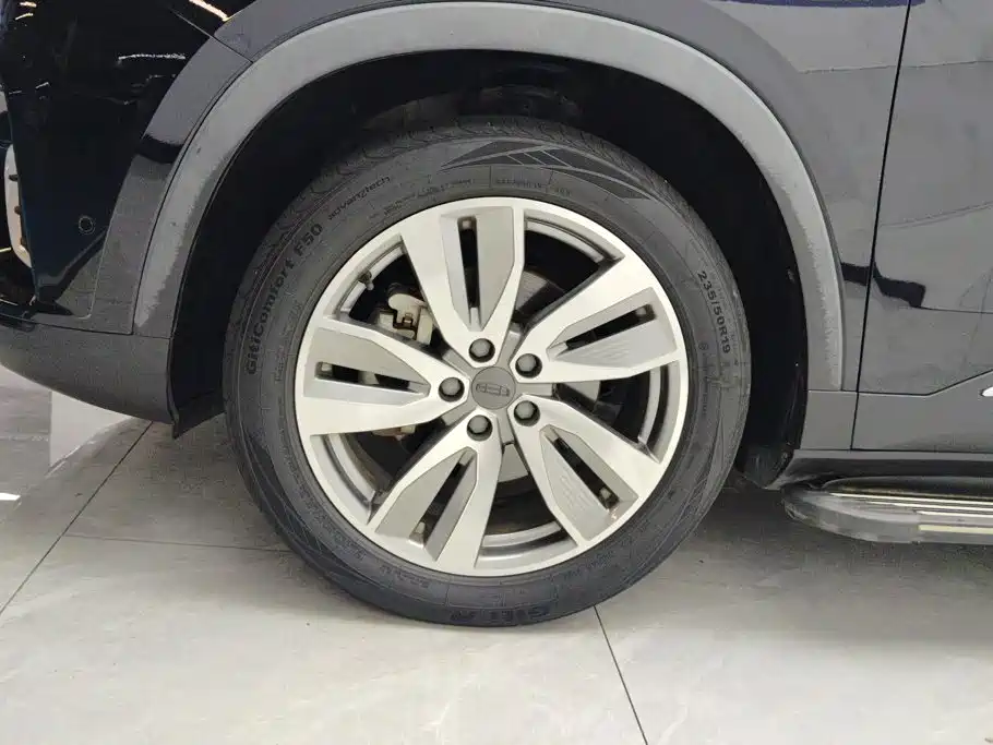 Geely Haoyue — миниатюра 6
