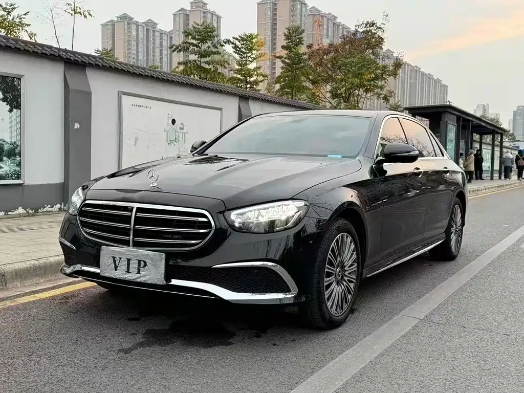 MERCEDES-BENZ  E CLASS