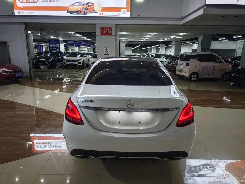 Mercedes-Benz C-Class — миниатюра 4