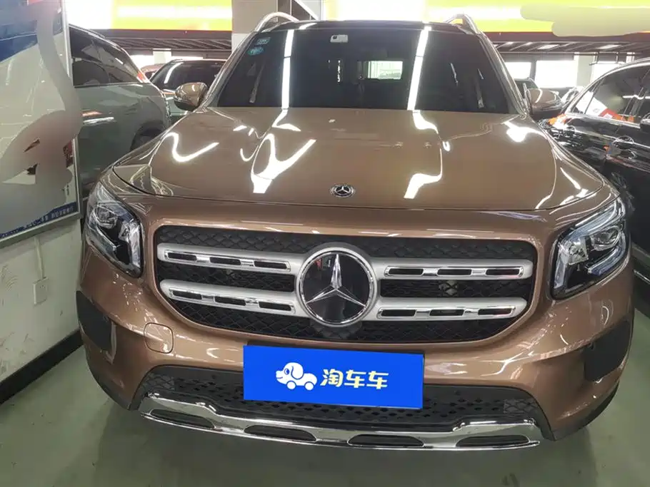 MERCEDES-BENZ GLB