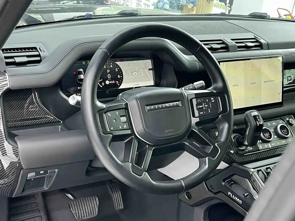 Land Rover Defender — миниатюра 6