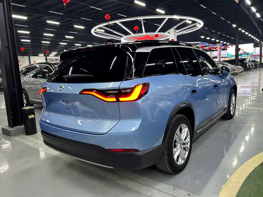 NIO NIO ES8