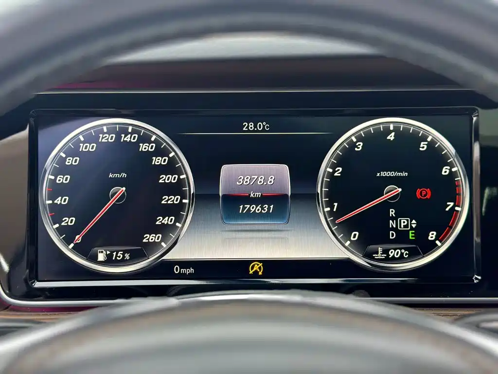 Mercedes-Benz S-Class — миниатюра 10