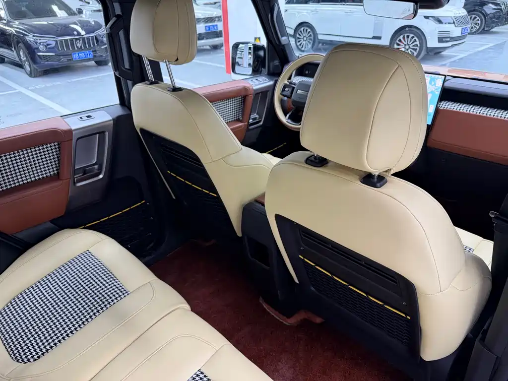 iCar V23 2025 301