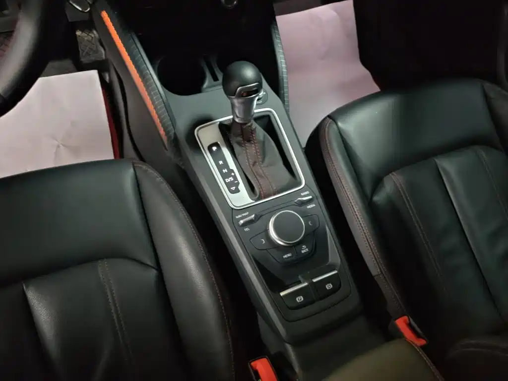 Audi Q2L — миниатюра 14