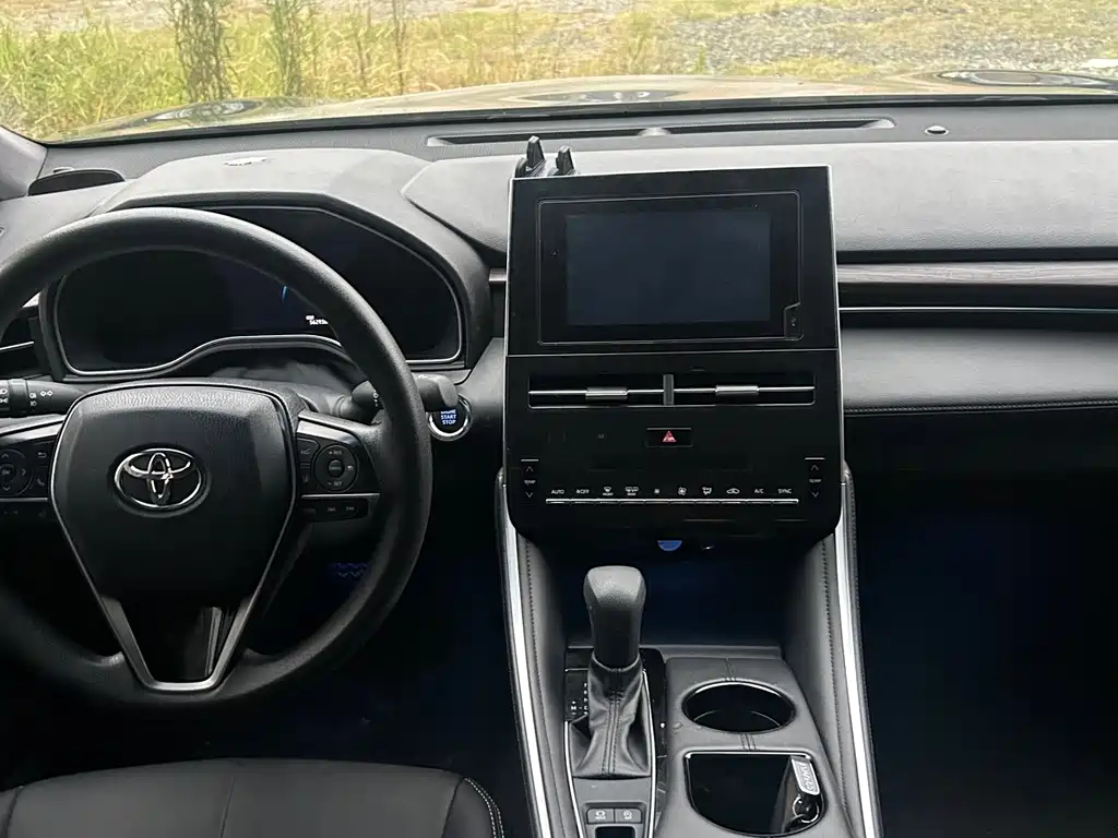Toyota Avalon — миниатюра 6