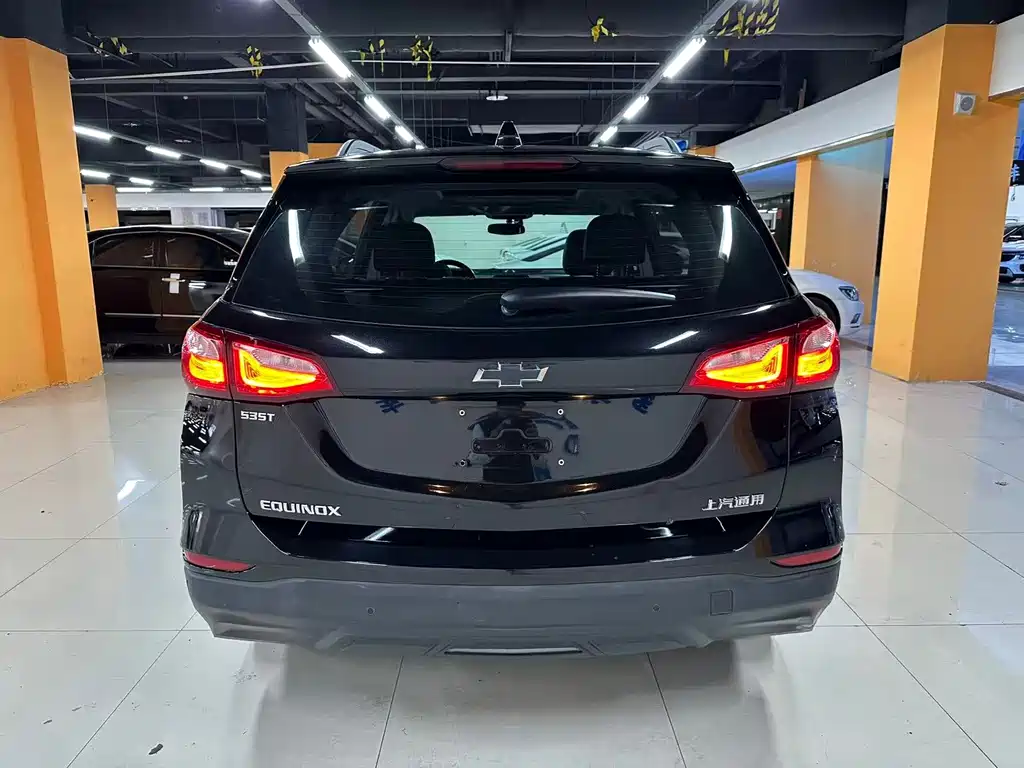 Chevrolet Equinox — миниатюра 7