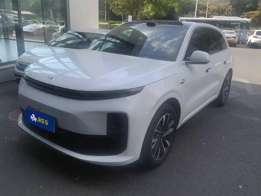Li Auto L6