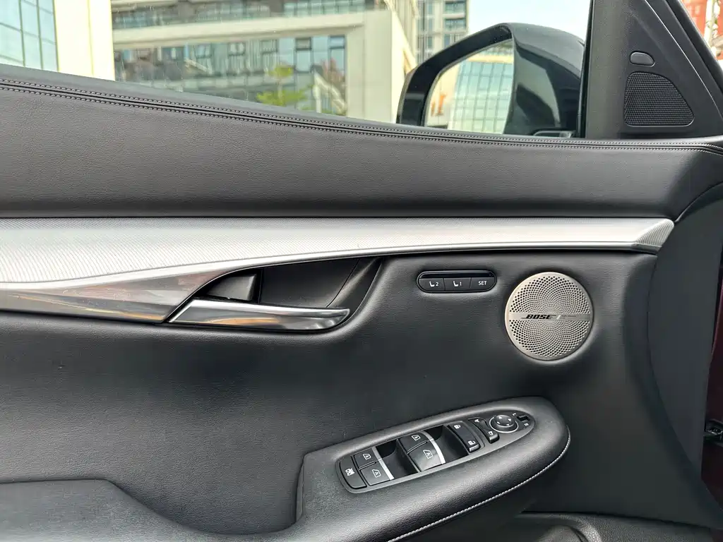 Infiniti QX50 — миниатюра 6