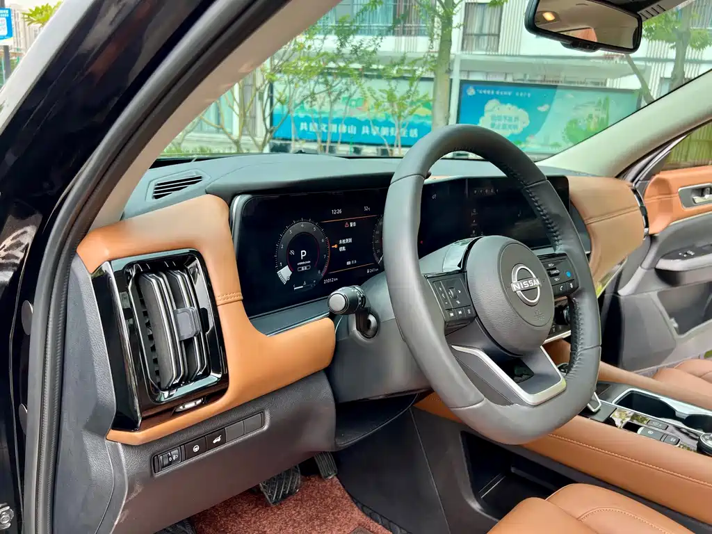 Nissan Teramont — миниатюра 9