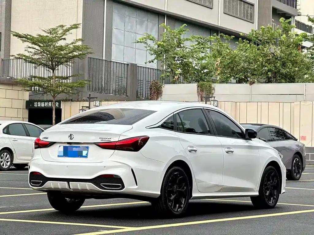 MG MG5 — миниатюра 6